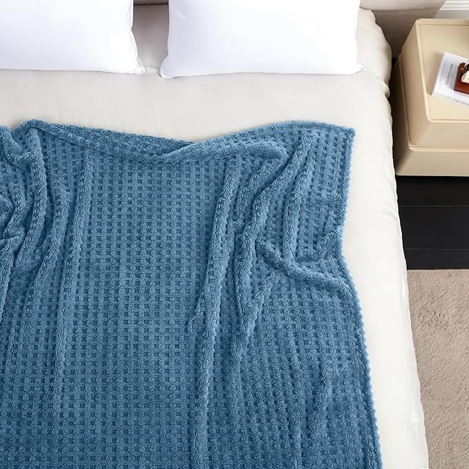 Soft Cozy Fuzzy Fleece Queen Size Blanket, Waffle Slate Blue, 90x90 Inches – Lightweight, Fluffy, and Warm 3D Jacquard All-Season Blanket for Bed, Couch, Sofa, Camping, and Travel