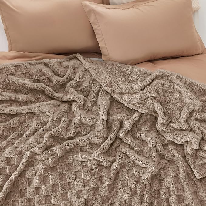 Bedsure GentleSoft Blankets Queen Size for Bed - Super Soft Cozy Blanket for Women Men Girls, Large Fuzzy Fleece Throw for Bedroom Decor, Light Brown, 90x90 Inches