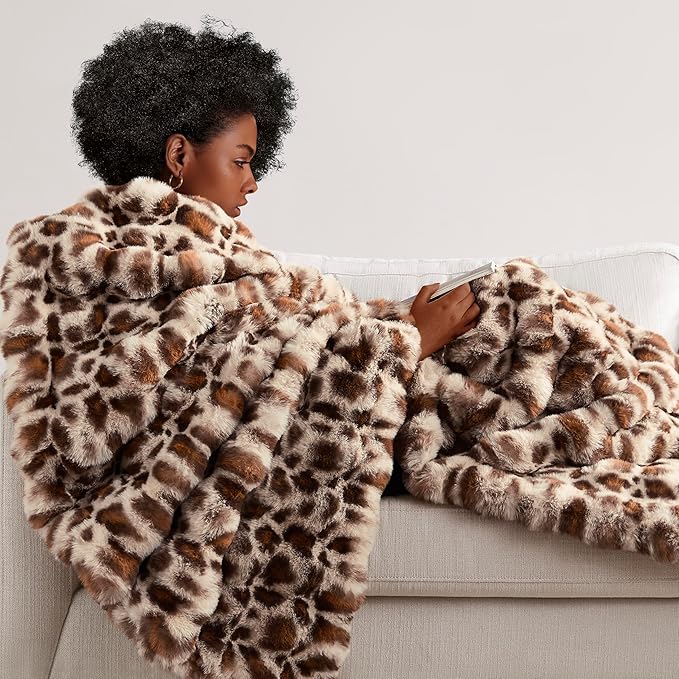 WDCOZY Cheetah Leopard Print Bubble Throw Blanket, Luxury Faux Rabbit Fur Mink Plush Throw for Couch, Sofa and Bed, Soft Fluffy Fuzzy Cozy Blanket for Women, Thick and Warm, 50x60 inches, 950 GSM