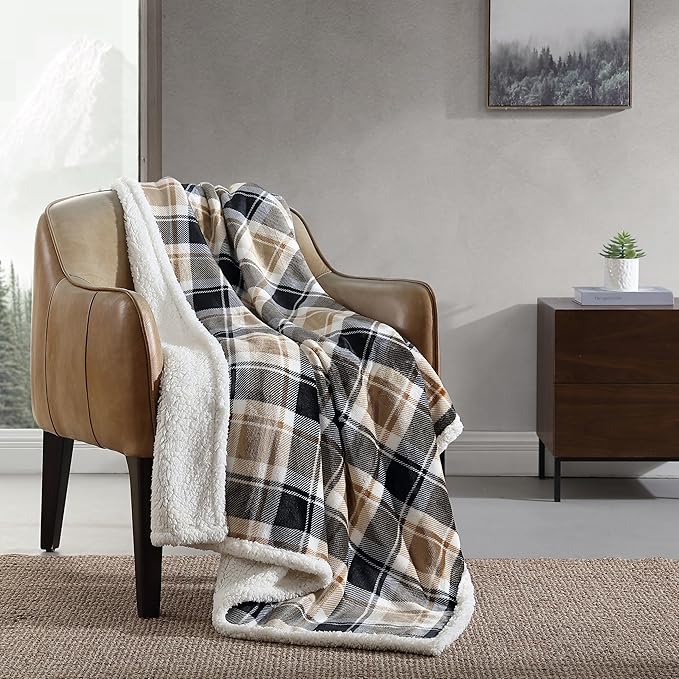 Eddie Bauer - Throw Blanket, Brushed Fleece & Plush Sherpa Bedding, Blanket for Couch & Bed (Rugged Plaid Beige, 50" x 60")