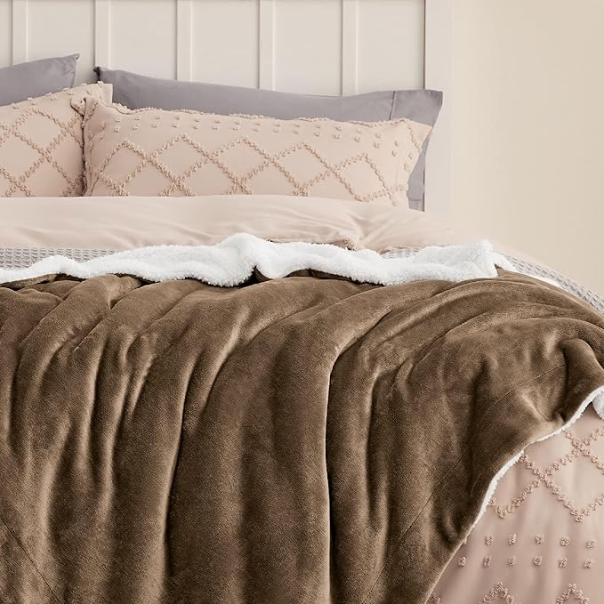 Bedsure GentleSoft Sherpa Fleece Twin Size Blanket for Couch, Non-Heated, Thick and Warm Throw for Women and Men, Soft Fuzzy Plush Twin Blanket for Winter, Camel, 60x80 Inches