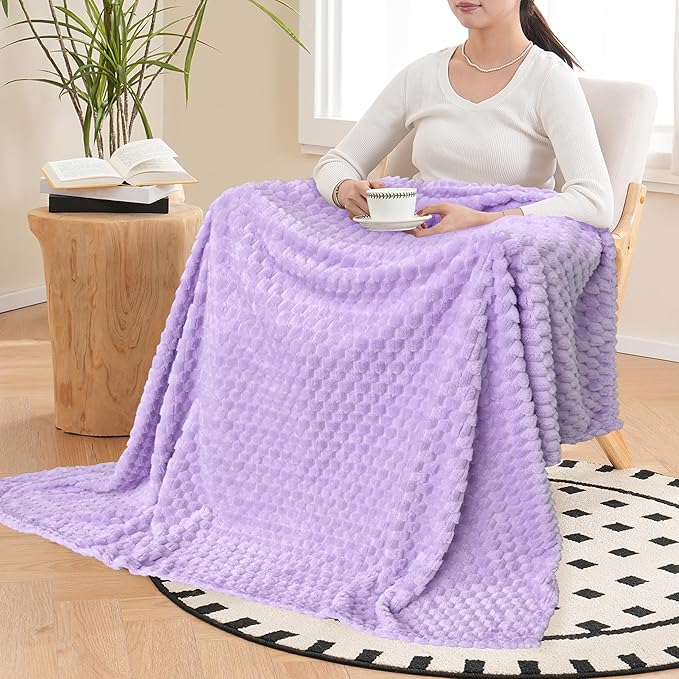 Vessia Flannel Fleece Twin Size Blanket(60x80 inch), 3D Jacquard Light Purple Fuzzy and Warm Blanket for Couch, Sofa, 300GSM Super Soft Touch Cozy Lightweight Bed Decor for All-Season