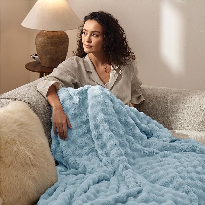 Bedsure 3D Fleece Bubble Blanket for Couch - GentleSoft Blue Throw Blanket for Sofa Bed Room Decor - Luxury Soft Cozy Gifts, Lightweight, All Seasons, Light Blue, 50"×60"