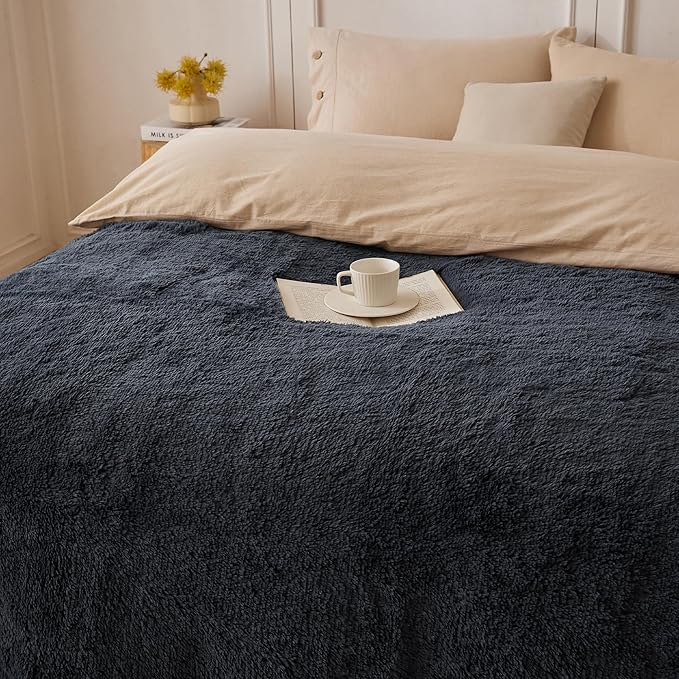 COOVA Ultra Soft Faux Fur Throw Blanket – Fuzzy Fluffy Cozy Microfiber Blankets, Warm Thick Plush Sherpa Fleece Throw Blanket for Couch,Bed,Sofa,Ideal Gift for Women.(Dark Grey, 50"x60")