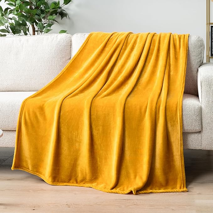 PAVILIA Mustard Yellow Fleece Bed Blanket King Size, Gold Super Soft Fuzzy Flannel Throw for Couch Sofa, Luxury Plush Microfiber Large Throw Blanket King Bed, Home Cozy Velvet Gift Blanket, 90x108