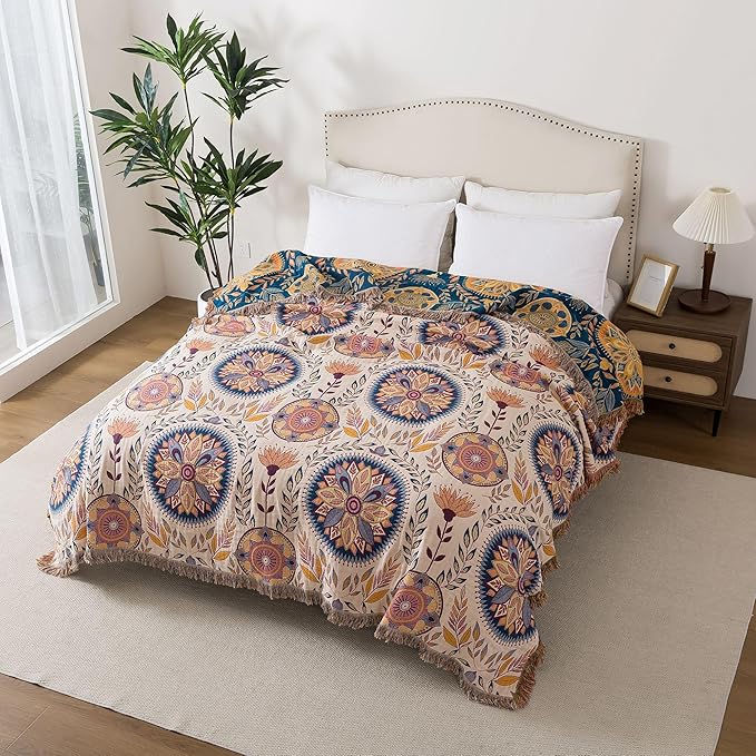 Boho Throw Blanket Queen Size, Soft Cozy Cotton Muslin Quilt Blanket for Bed Decor, Floral Patterned Couch Sofa Chair Cover, Vintage Farmhouse Cottage Tapestry Woven Blanket, Beige&Blue