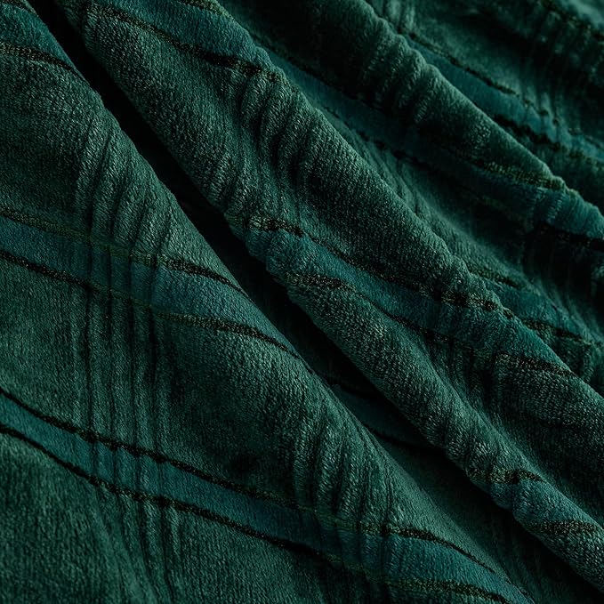 Super Soft Flannel Throw Blanket 50x60 Inches, Premium Checkered Jacquaed Silky Fleece Lightweight Bed Blanket All Season Use, Dark Green Strip, 50"x60"