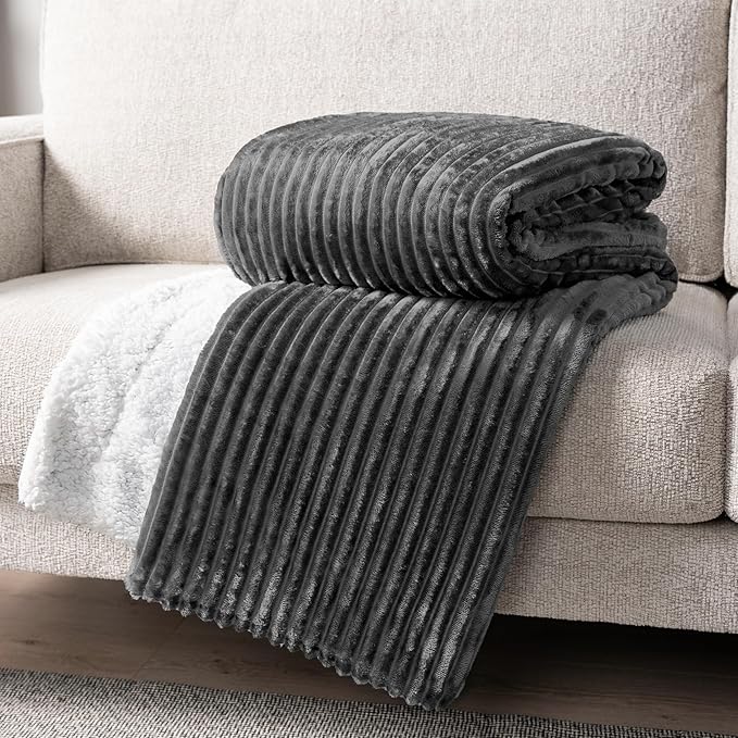 PAVILIA Grey Sherpa Fleece Throw Blanket for Couch, Soft Plush Fuzzy Blankets, Fluffy Flannel Sherpa Blanket for Sofa, Warm 3D Ribbed Winter Blanket Gift, 50x60 inches