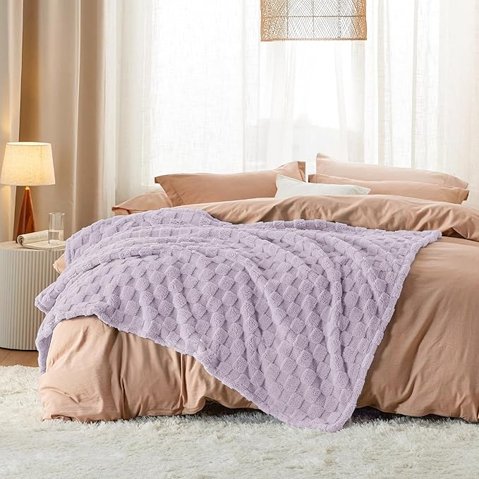 Bedsure GentleSoft Lavender Purple Throw Blanket for Couch Bed, Checkered Fleece Soft Cozy, Cute Throw for Bedroom Home Decor Gifts for Women Men Girls,Lavender Fog, 50x60 Inches