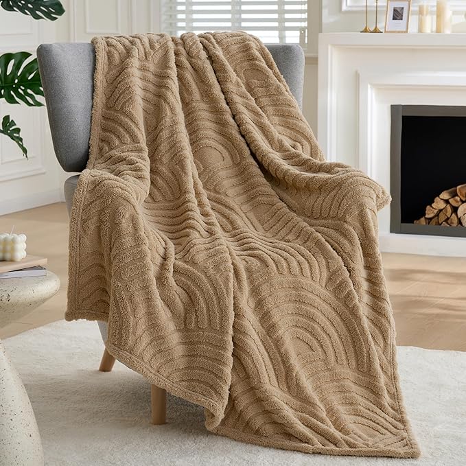 Joiedomi Throw Blanket for Couch, Soft Fleece Blankets Gifts for Women Mom Girls, 280GSM Cozy Cute Soft Throw Home Room Decor Aesthetic Gifts 50x60 Inches