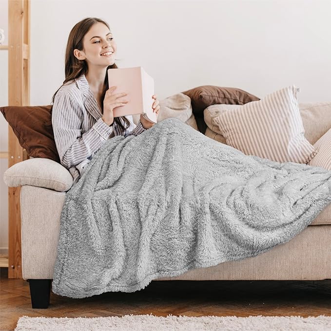 PAVILIA Sherpa Bed Blanket King Size, Light Grey Plush Soft Cozy Blanket for Bed, Fluffy Lightweight Microfiber, Fuzzy All Season Blanket, 90x108 King