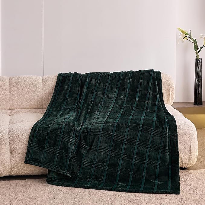 Super Soft Flannel Throw Blanket 50x60 Inches, Premium Checkered Jacquaed Silky Fleece Lightweight Bed Blanket All Season Use, Dark Green Strip, 50"x60"