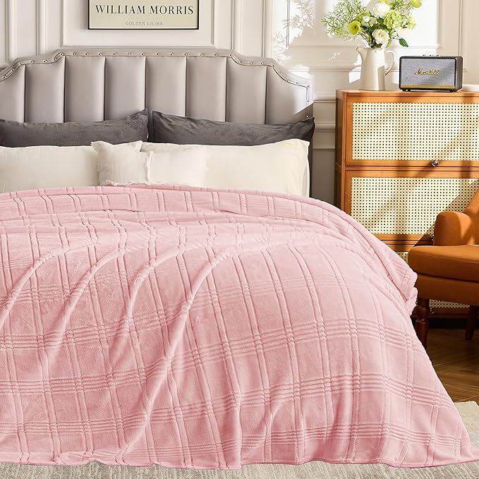 Super Soft Flannel Throw Blanket 50x60 Inches, Premium Checkered Jacquaed Silky Fleece Lightweight Bed Blanket All Season Use, Light Pink-1 Strip, 50"x60"