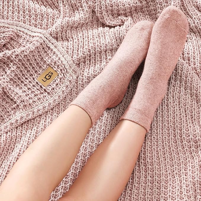 UGG Luna Knit Blanket Throw Cotton Chunky Soft Throw for Couch or Bed Cozy Warm Waffle Giftable Lightweight Blanket for Living Room Bedroom or Dorm Machine Washable, 50-inch x 70-inch, Quartz Pink
