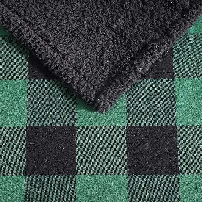 Eddie Bauer - Blanket, Super Soft Reversible Sherpa & Brushed Fleece Bedding, Throw Blankets for Couch, Ideal for Lounging (Cabin Plaid Green)