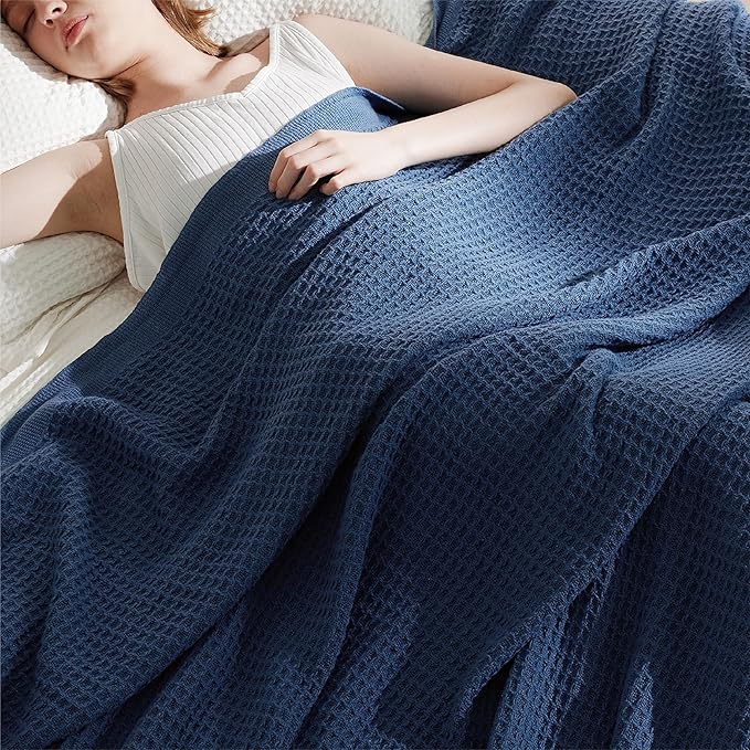 Bedsure Gentlesoft 100% Cotton Blanket King Size for Bed - Cooling Breathable and Soft for Spring Summer, Thick Cozy Waffle Weave Blanket Gifts for Women, Navy, 104x90 inches